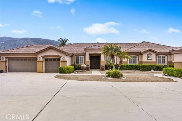 Perris, CA 92570,23894 Trail Duster Court