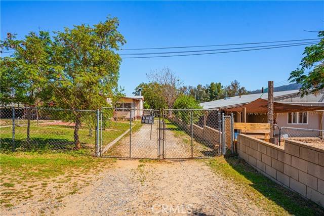 Lake Elsinore, CA 92530,32658 Rome Hill Road