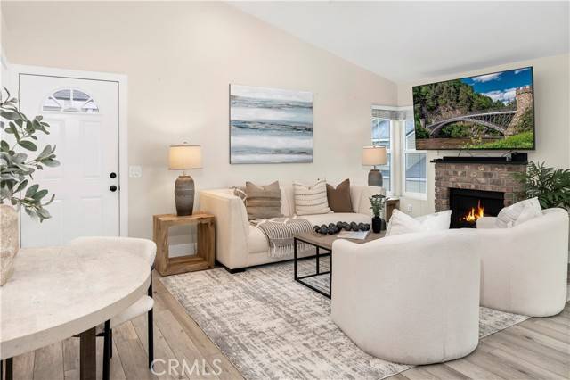 Yorba Linda, CA 92887,5920 Bedford Court #137