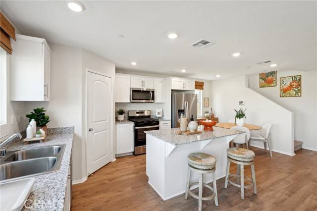 Moreno Valley, CA 92555,14044 Shayna Street