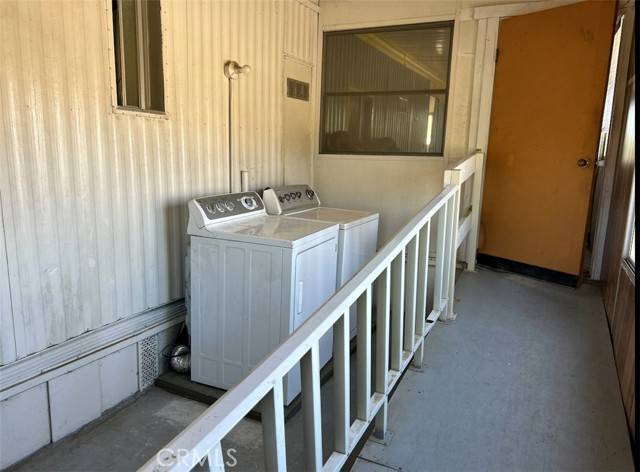 San Jacinto, CA 92582,163 Palomar Avenue