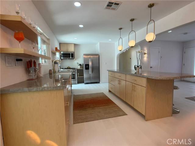 Palm Springs, CA 92264,622 S Highland Drive