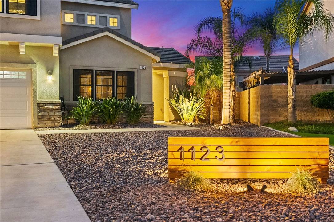 1123 Ticonderoga Lane, Hemet, CA 92545