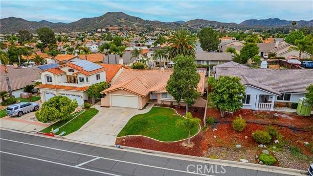 23825 N Canyon Lake Drive, Canyon Lake, CA 92587