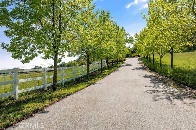 Murrieta, CA 92562,41653 Oak Trail Court