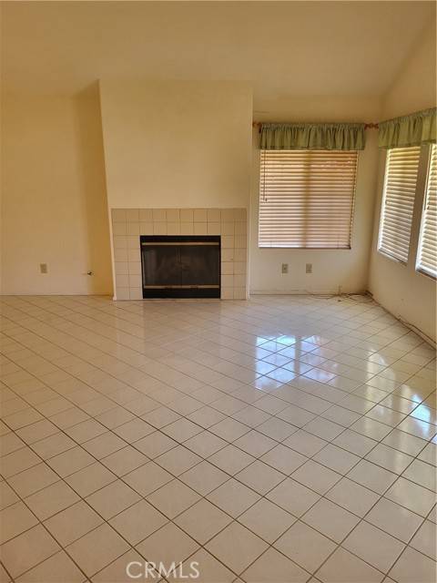 Murrieta, CA 92562,40132 ZAMURA Court