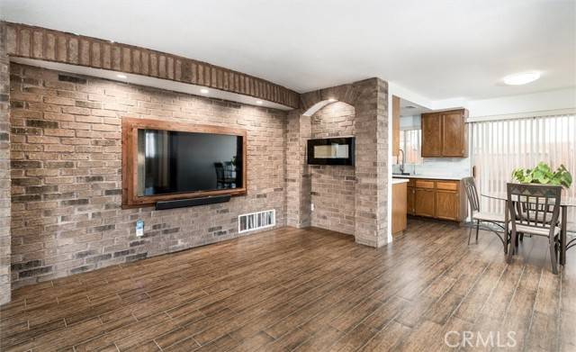 Moreno Valley, CA 92551,25176 Wendy Way