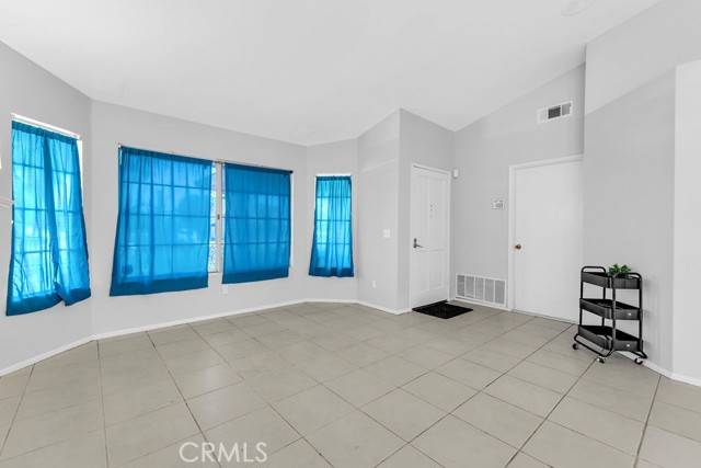 Perris, CA 92571,77 Bold Forbes Court
