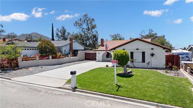 Perris, CA 92570,19927 Athenon Ave