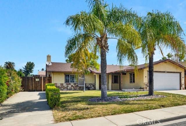 2378 Thisa Way, Hemet, CA 92544