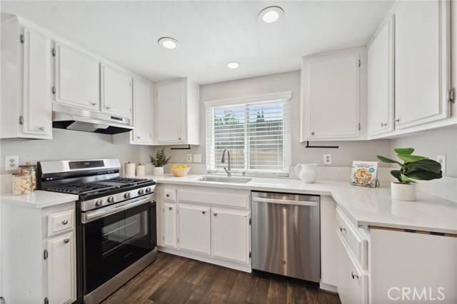 Redlands, CA 92374,1530 N Grove Street