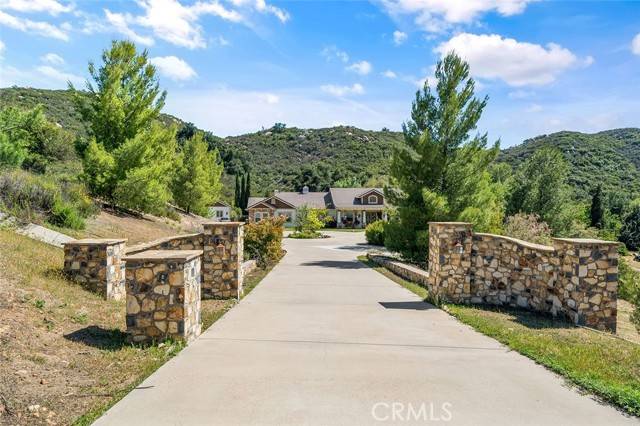 Murrieta, CA 92562,41275 Hacienda Drive