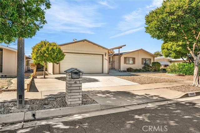 1349 Jasmine Way, Hemet, CA 92545