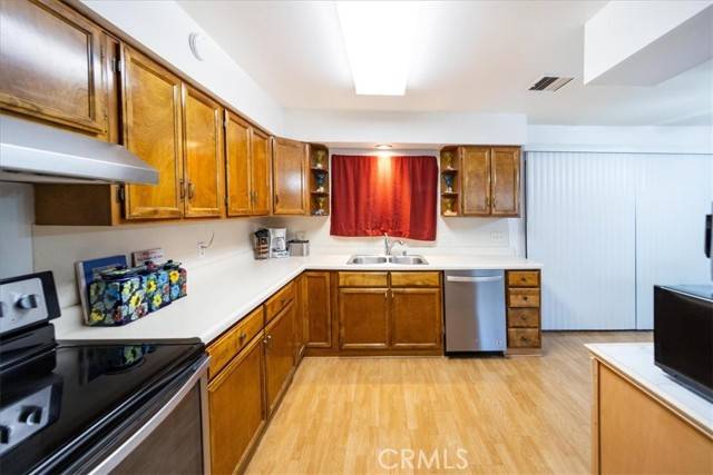 Hemet, CA 92543,615 S Palm Avenue #D