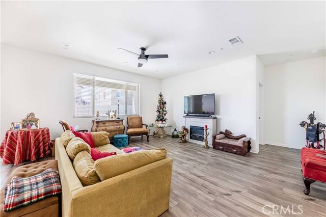 Menifee, CA 92584,29485 Whitewood Street