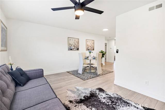 San Diego, CA 92102,4429 Tremont Street #4