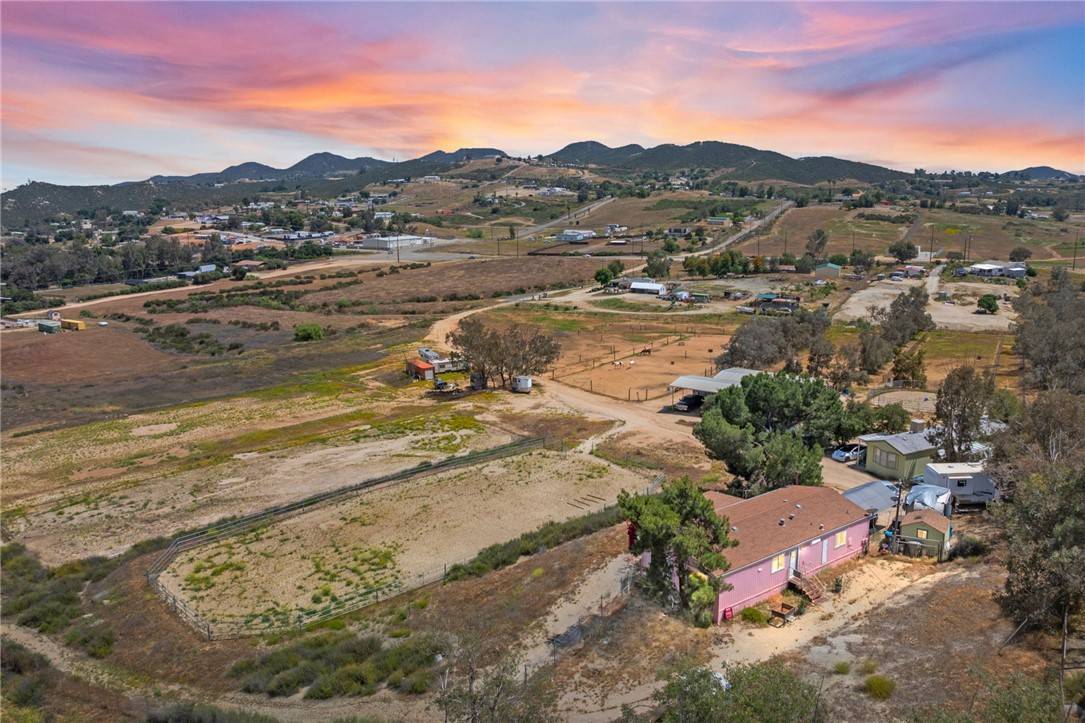 32855 Debon, Menifee, CA 92584