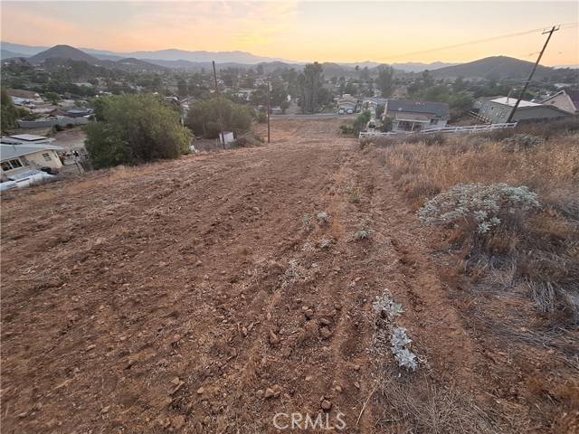 Menifee, CA 92587,0 Avenida De las flores