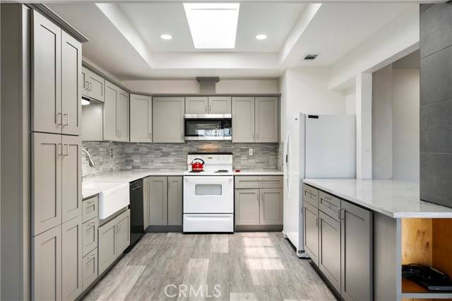 Menifee, CA 92586,28375 Paseo Grande Drive