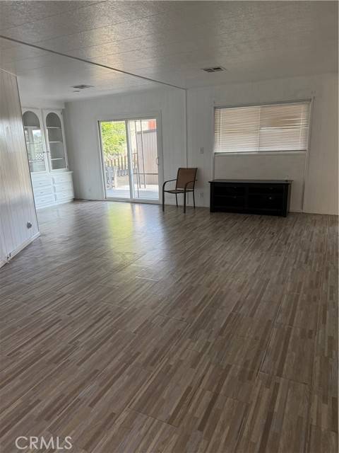 Murrieta, CA 92563,38327 Via La Paloma