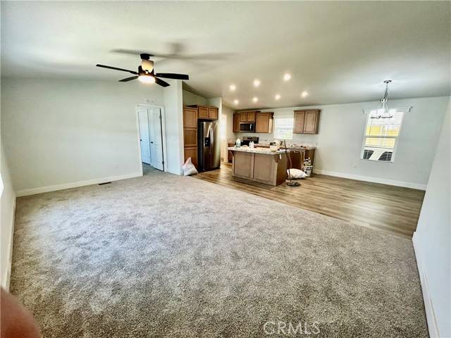 Hemet, CA 92545,2205 W Acacia Ave #195