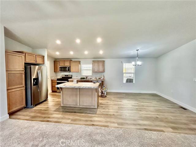 Hemet, CA 92545,2205 W Acacia Ave #195
