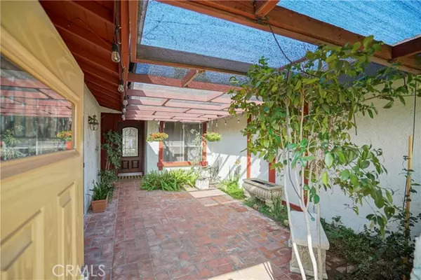 San Dimas, CA 91773,1557 Avenida Loma Vista