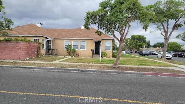 2201 Grand Avenue, Long Beach, CA 90815