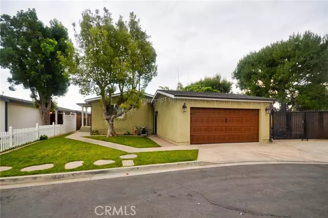 Yorba Linda, CA 92887,21850 Cimarron Place