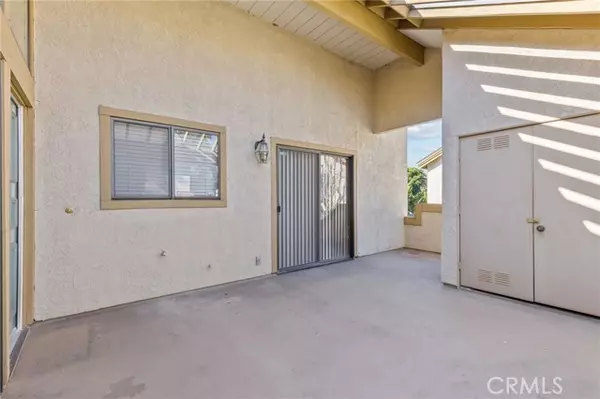 Paramount, CA 90723,16211 Downey Avenue #85