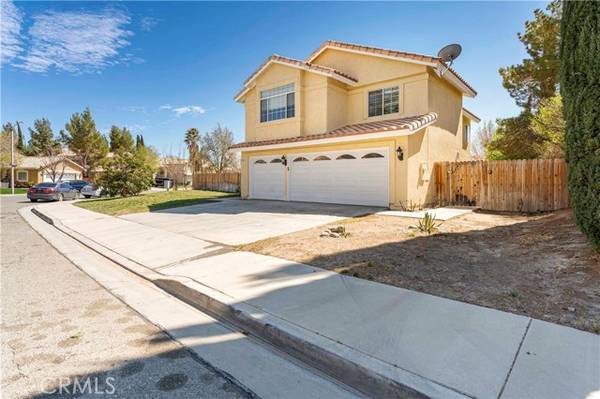 Lancaster, CA 93536,2742 W Newgrove Street