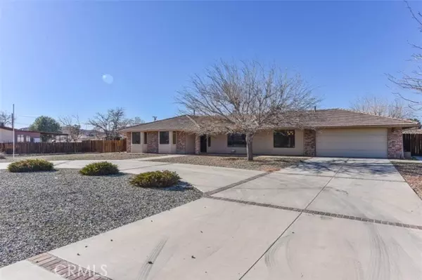 14820 Erie Road, Apple Valley, CA 92307