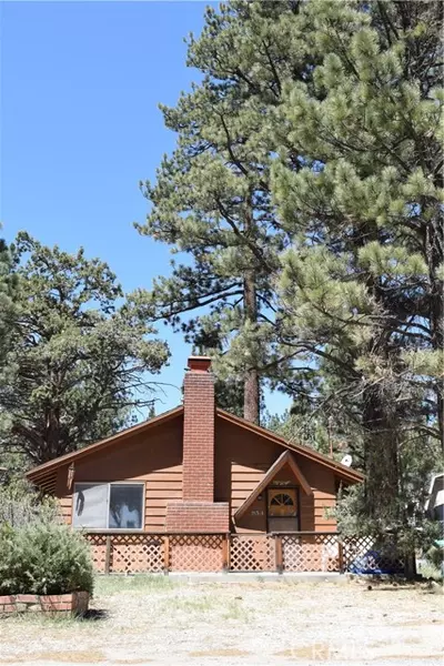 953 F Lane, Big Bear City, CA 92314