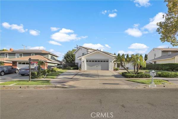 2248 El Rancho Vista, Fullerton, CA 92833