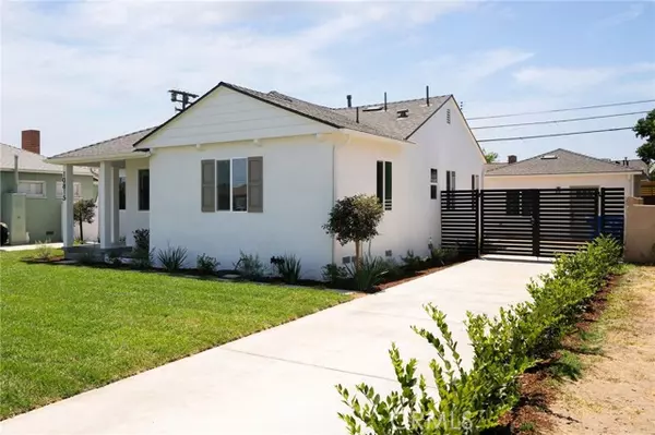 Downey, CA 90241,10815 Offley Avenue