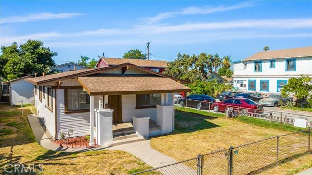 Los Angeles, CA 90001,2009 E 76th Place