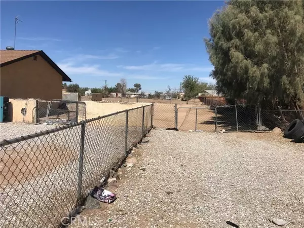 Adelanto, CA 92301,11886 White Avenue