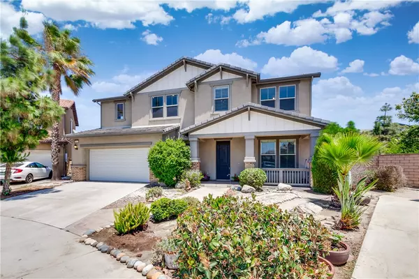 Eastvale, CA 92880,13100 Early Crimson Street