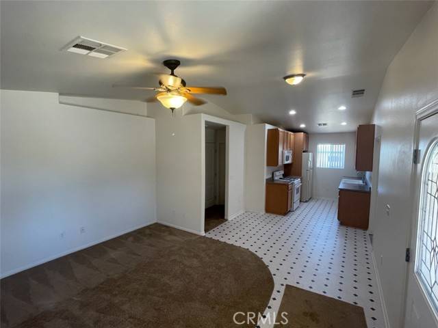 61970 Petunia Drive, Joshua Tree, CA 92252