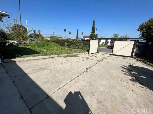 Hacienda Heights, CA 91745,1115 Gayland