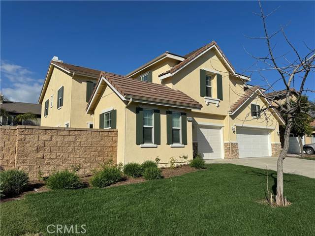 13742 Bright Water Circle, Eastvale, CA 92880