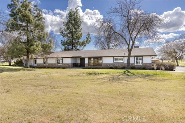 13545 E Bullard Avenue, Clovis, CA 93619