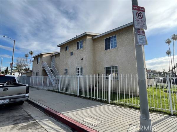 353 W 77th Street, Los Angeles, CA 90003