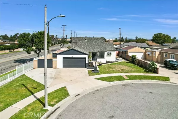 Buena Park, CA 90620,8001 Coral Bell Way