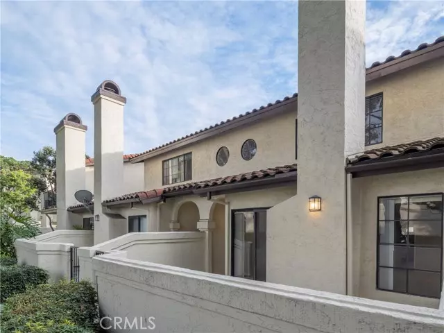 4260 Porte de Palmas #61, San Diego, CA 92122