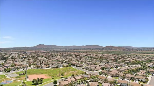 Eastvale, CA 92880,7277 Cobble Creek Drive