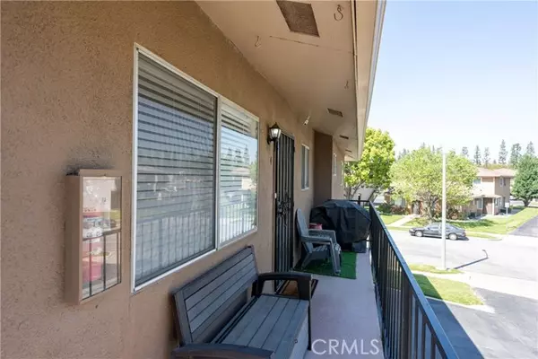 Azusa, CA 91702,995 W Calle Del Cielo #4 #4