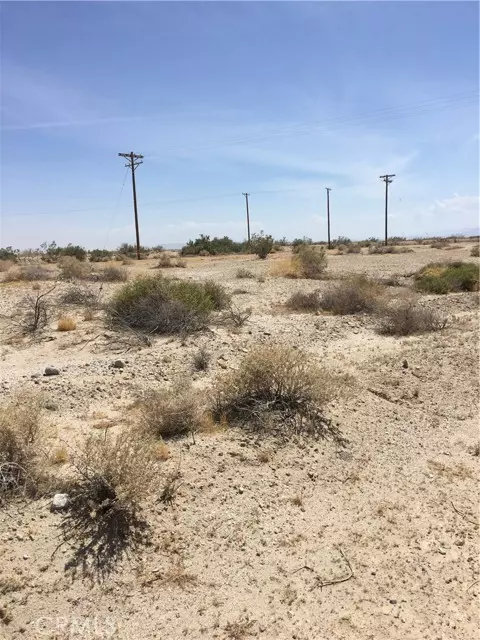 Salton Sea, CA 92274,732 Plaza