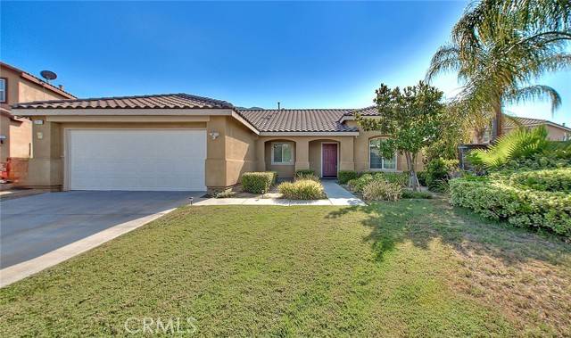 32917 Autumn Wood Circle, Lake Elsinore, CA 92530