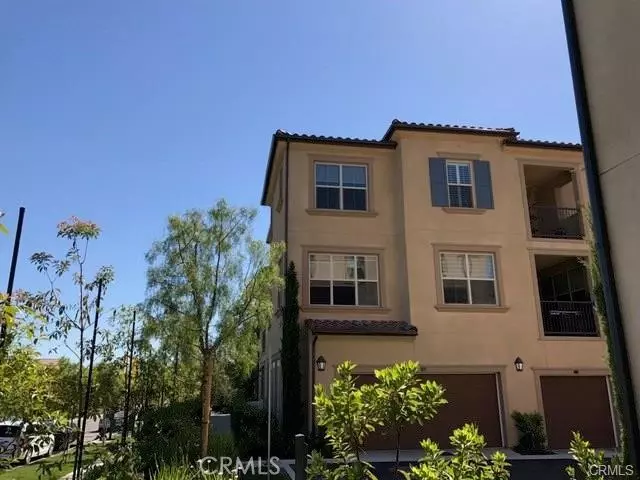 216 Capricorn, Irvine, CA 92618